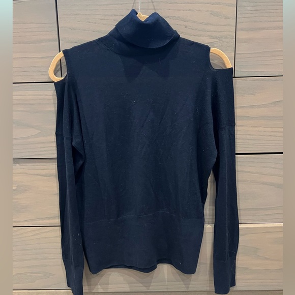 VINCE Dark Blue Split Shoulder Lightweight Turtleneck Wool Sweater Size XS - Picture 9 of 14